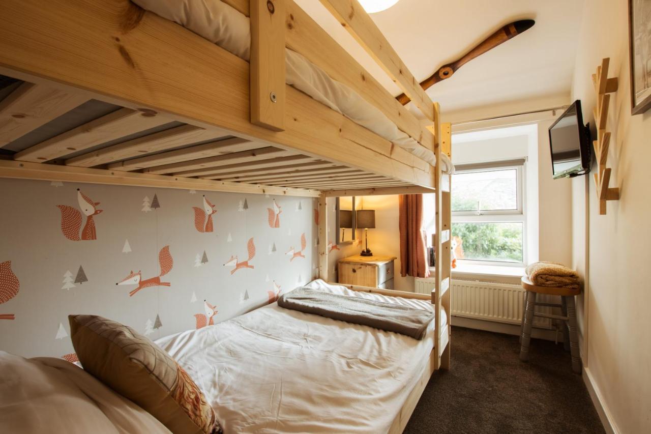 Cosy, Coastal Cottage In Snowdonia ฮาเลค ภายนอก รูปภาพ